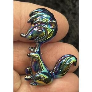 Vintage 1960's Opalescent Enamel Skunk Brooch Pin 1.5”